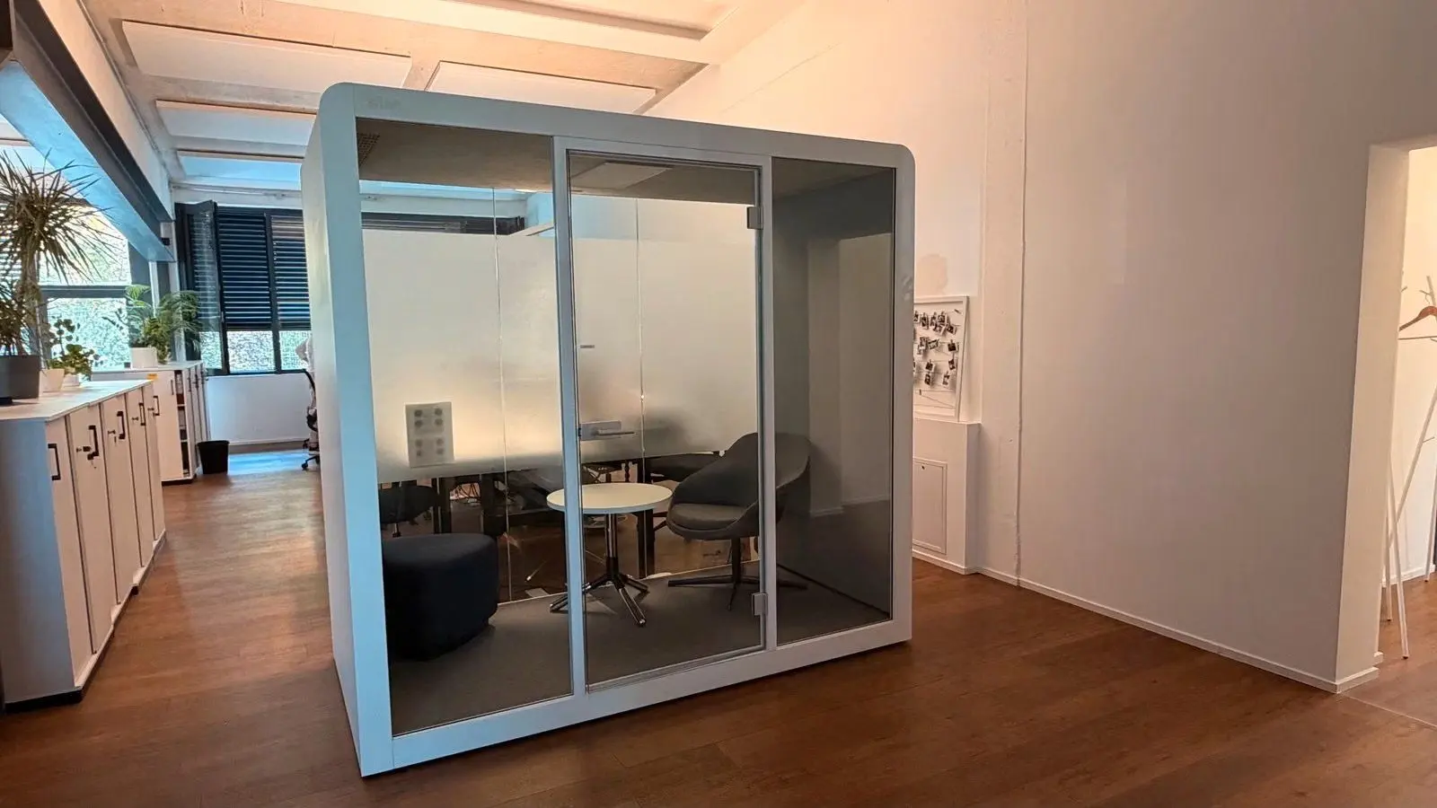 Silen Space 2, Meetingbox, refurbished